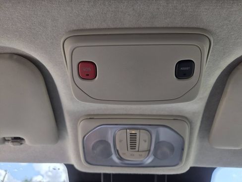 Used 2025 RAM ProMaster 2500 w/ U-Haul Equipment Group FWD image 15