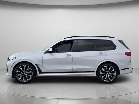 Used 2019 BMW X7 xDrive50i w/ Dynamic Handling Package AWD/4WD image 3