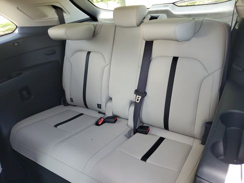 Used 2024 MAZDA CX-90 Plug-In Hybrid w/ Preferred image 13