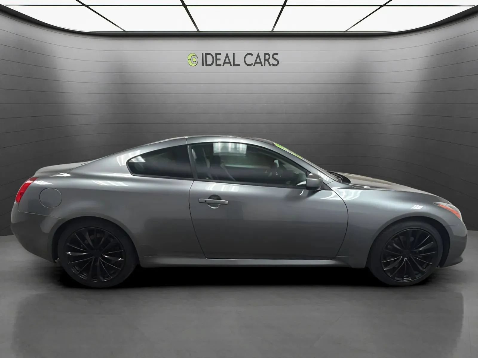 Used 2011 INFINITI G37 Journey w/ Premium Pkg RWD image 4