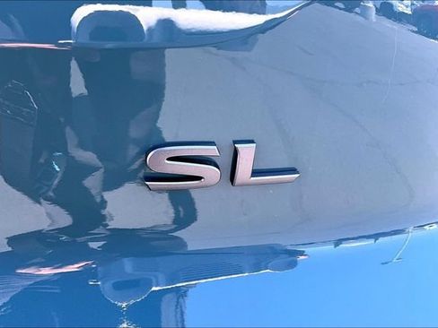 New 2026 Nissan Pathfinder SL w/ SL Premium Package (P04) FWD image 8