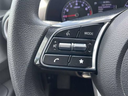 Certified 2022 Kia Forte LXS FWD image 22