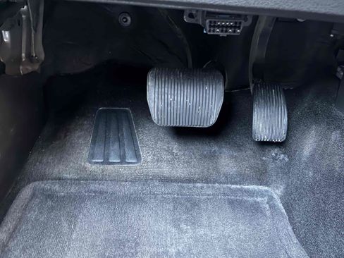 Used 2014 Ford F150 Platinum AWD/4WD image 34