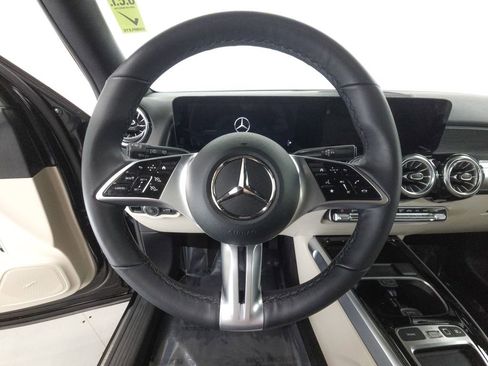 Certified 2026 Mercedes-Benz GLB 250 4MATIC image 11