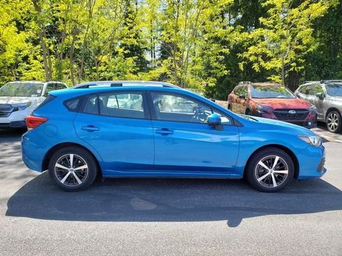 Used 2023 Subaru Impreza 2.0i Premium w/ Popular Package #3 AWD/4WD image 2