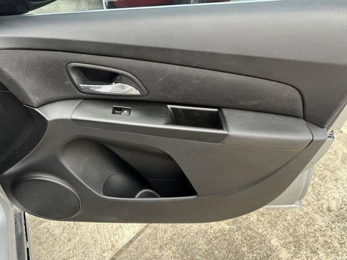 Used 2013 Chevrolet Cruze LT w/ RS Package image 17