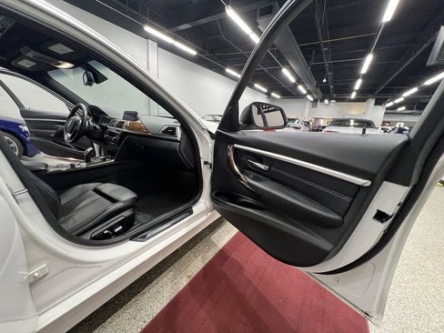 Used 2018 BMW 330i xDrive Sedan image 36