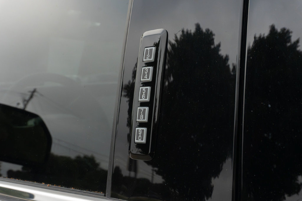 Used 2026 Ford F250 Lariat w/ Lariat Ultimate Package AWD/4WD image 20
