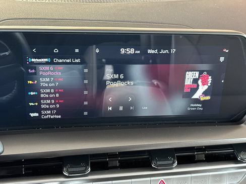 Certified 2025 Kia Telluride S FWD image 26
