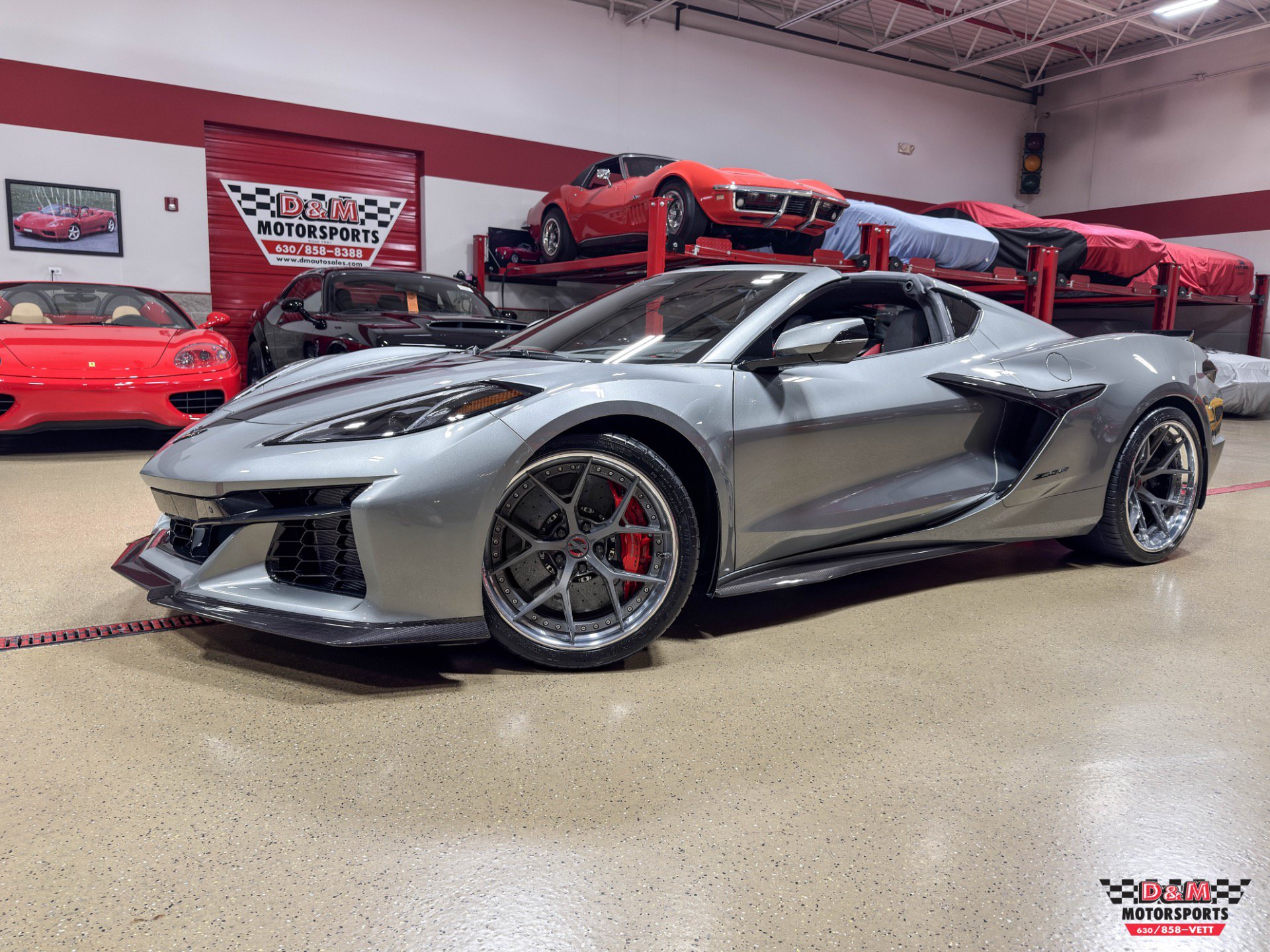 Used 2024 Chevrolet Corvette Z06 RWD image 1