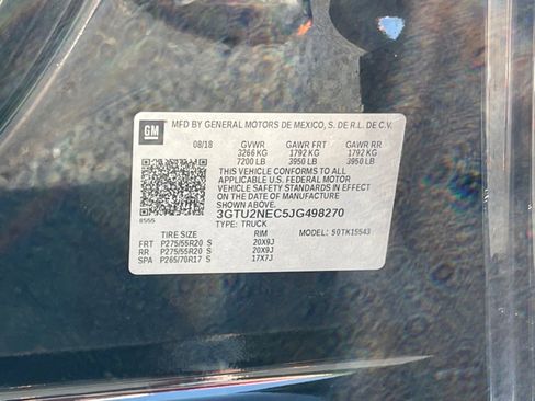 Used 2018 GMC Sierra 1500 SLT AWD/4WD image 11