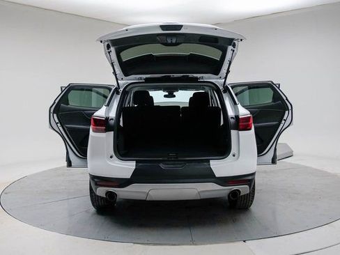 Used 2025 Chevrolet Blazer LT image 19