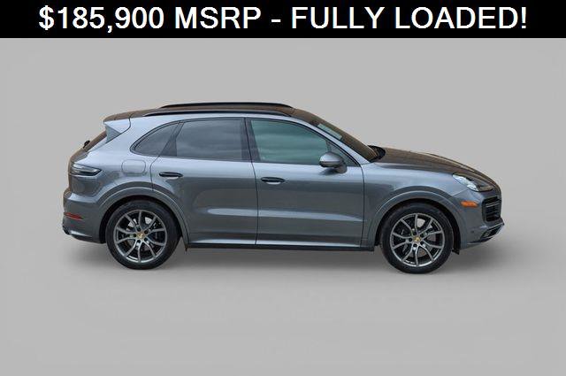 Used 2023 Porsche Cayenne Turbo AWD/4WD image 3