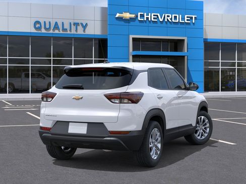 New 2026 Chevrolet TrailBlazer LS FWD image 28