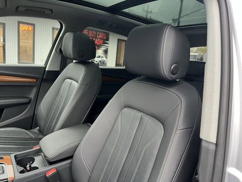 Used 2023 Audi Q5 2.0T Premium Plus w/ Premium Plus Package image 28