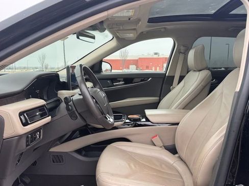 Used 2023 Lincoln Nautilus Reserve w/ Monochromatic Package image 7