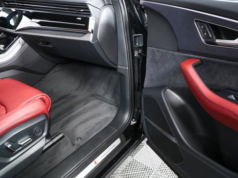 New 2026 Audi SQ7 Premium Plus image 27