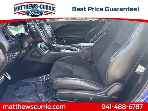 Used 2020 Dodge Challenger R/T w/ Plus Package image 9