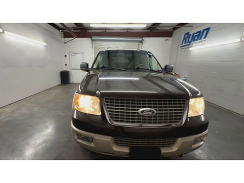 Used 2005 Ford Expedition Eddie Bauer RWD image 3