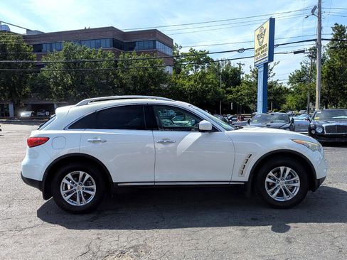 Used 2010 INFINITI FX35 AWD w/ Navigation Pkg image 6