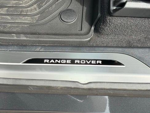 New 2026 Land Rover Range Rover Sport Dynamic SE AWD/4WD image 13