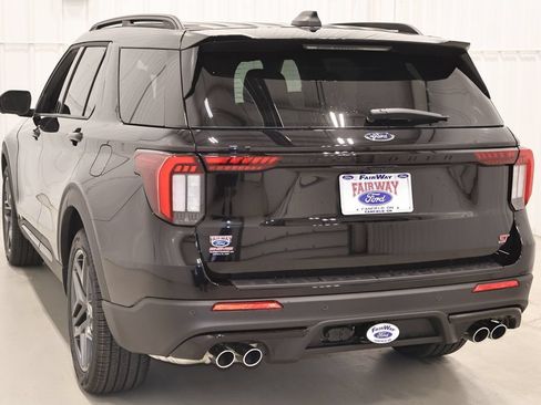 New 2026 Ford Explorer ST w/ Sun And Sound Package AWD/4WD image 7