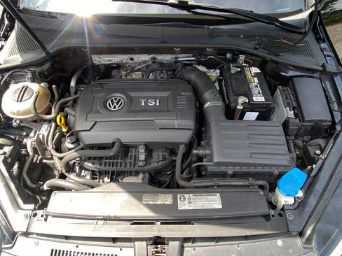 Used 2015 Volkswagen GTI S FWD image 52