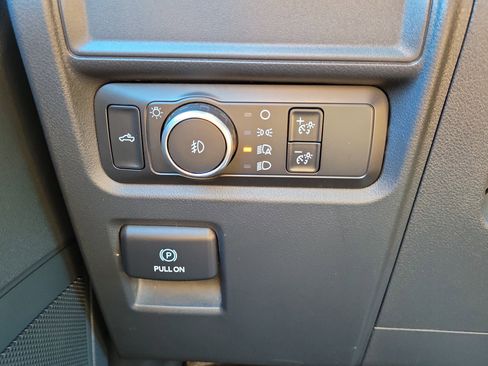 Used 2021 Ford F150 XL w/ STX Appearance Package image 27