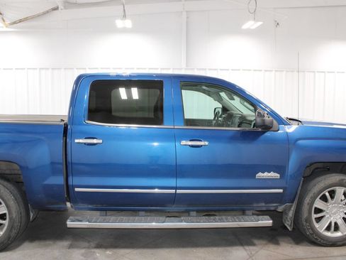 Used 2015 Chevrolet Silverado 1500 High Country AWD/4WD image 11
