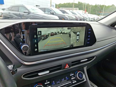 Used 2023 Hyundai Sonata Limited image 21