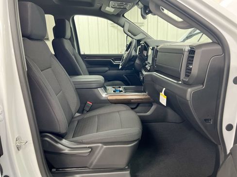 New 2026 Chevrolet Silverado 2500 LT AWD/4WD image 16