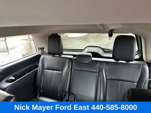 Used 2024 Ford Expedition XLT image 22