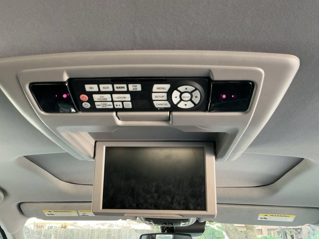 Used 2017 Honda Pilot Elite image 34