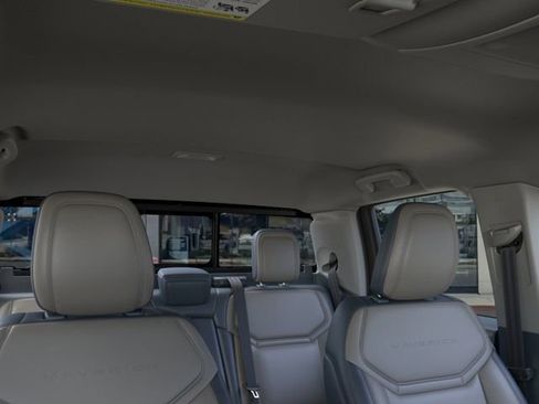 Used 2026 Ford Maverick Lariat AWD/4WD image 12