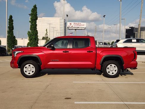 Used 2025 Toyota Tundra SR5 RWD image 4