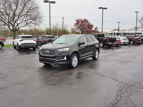 Used 2023 Ford Edge SEL AWD/4WD image 3