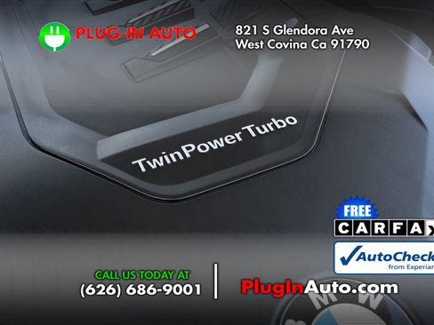 Used 2020 BMW 330i Sedan w/ M Sport Package RWD image 15