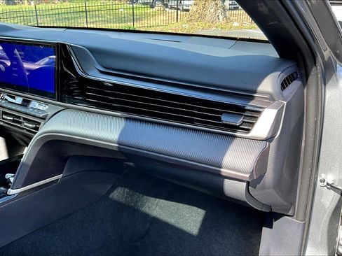 Certified 2025 Toyota Camry SE w/ Multimedia Upgrade Package image 19