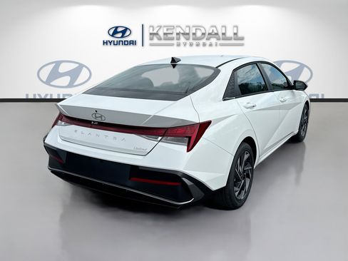 New 2026 Hyundai Elantra Limited w/ Cargo Package FWD image 6