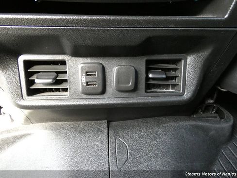 Used 2020 Chevrolet Silverado 1500 RST image 40