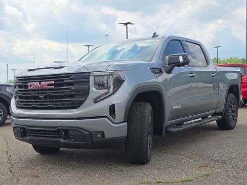 New 2026 GMC Sierra 1500 Elevation w/ Elevation Premium Package AWD/4WD image 13