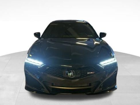 Used 2023 Acura TLX Type S image 3