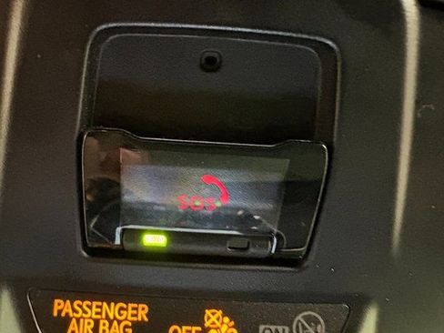 Used 2023 Toyota Corolla LE image 5