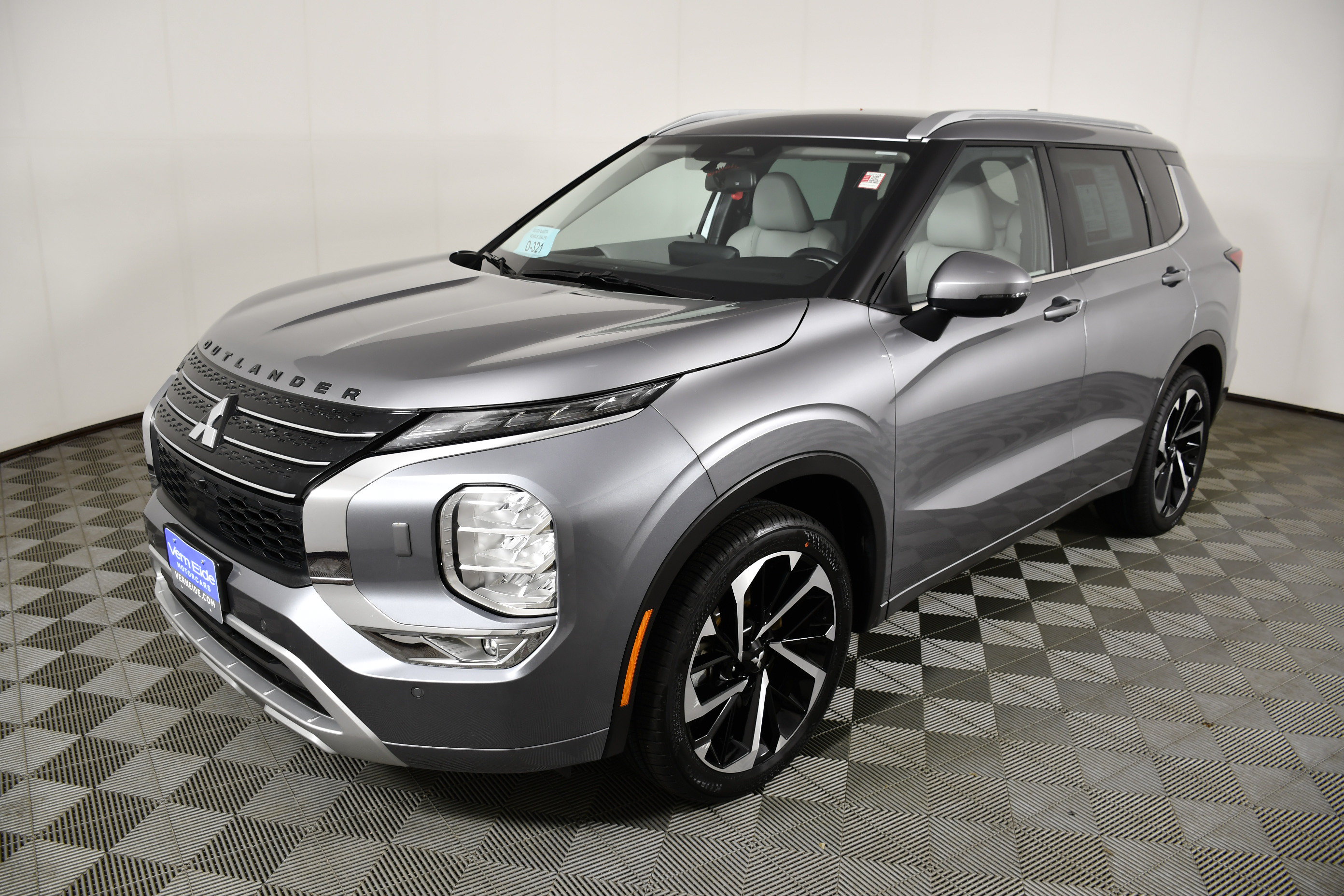 Used 2022 Mitsubishi Outlander SEL AWD/4WD image 10