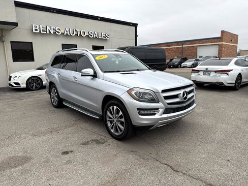 Used 2013 Mercedes-Benz GL 450 4MATIC image 4