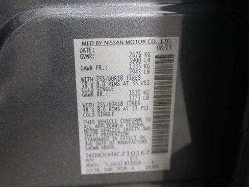 Used 2024 Nissan Pathfinder SL w/ Black Appearance Package FWD image 36