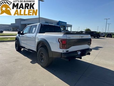 Used 2018 Ford F150 Raptor w/ Equipment Group 802A Luxury AWD/4WD image 4
