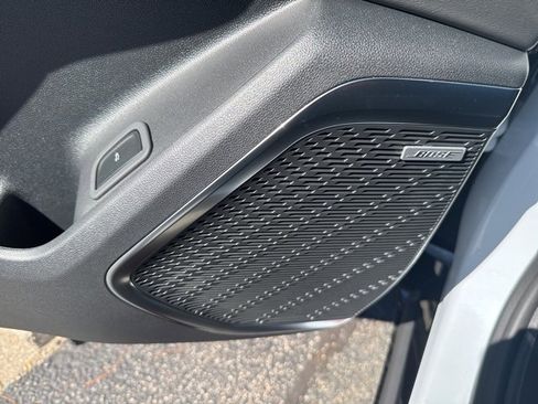 New 2026 Buick Enclave Sport Touring w/ Power Package image 11