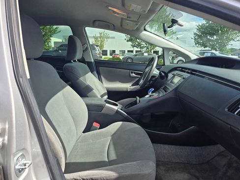Used 2012 Toyota Prius Three FWD image 13