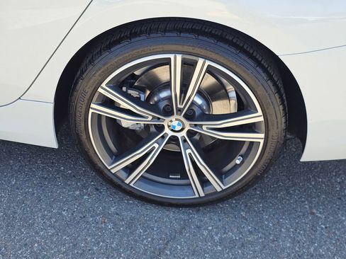 Used 2023 BMW 330i Sedan w/ Driving Assistance Package RWD image 9